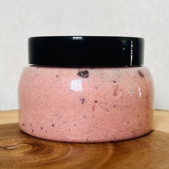 Sugar body scrub 8 oz “Butt Naked” - Picture 1 of 3